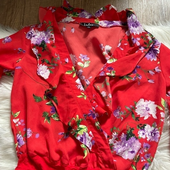 LULU’S Hearts Abloom Red Floral Print Ruffled Long Sleeve Bodysuit - Picture 6 of 6